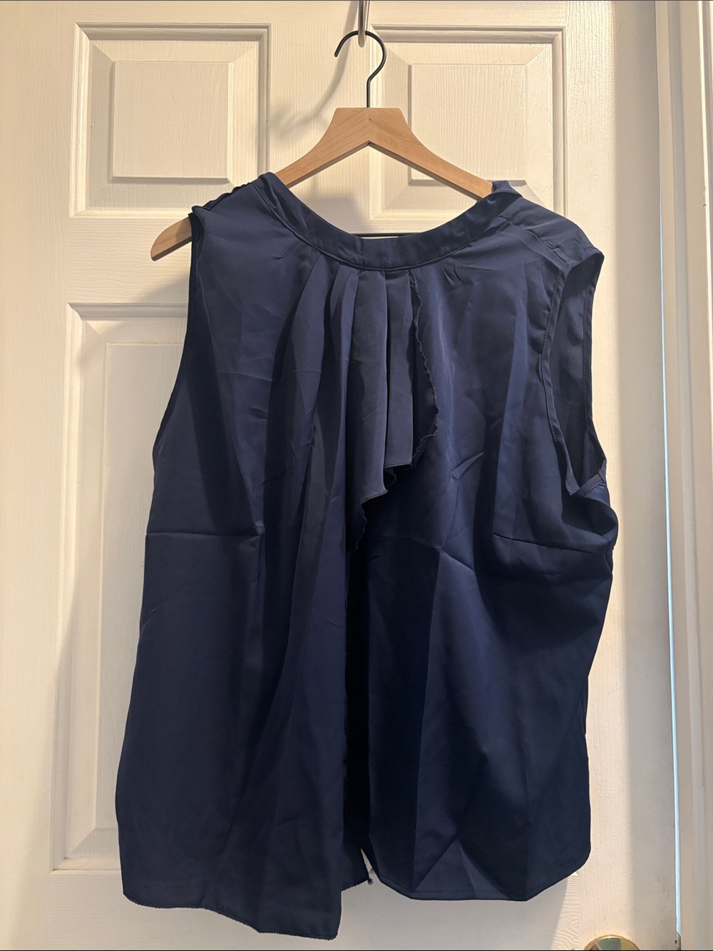 Sleeveless Navy Ruffle Front Women's Sleeveless Top (from TEMu) NWOT